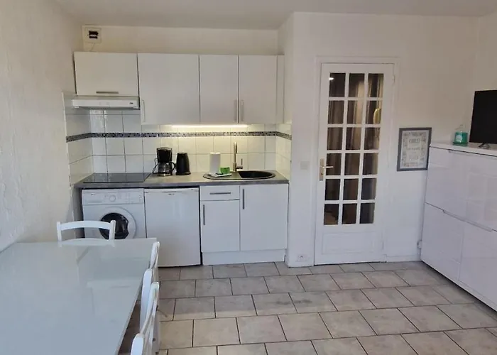 Charming In The Heart Of * Saint-Tropez