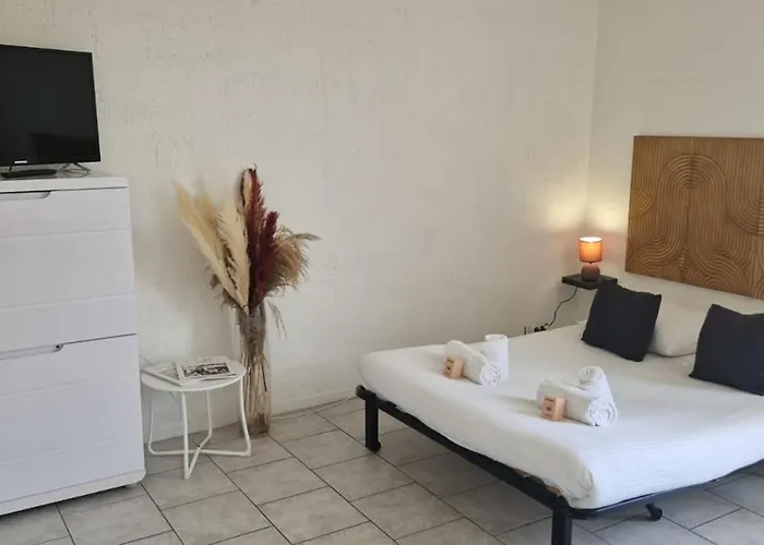 Charming In The Heart Of Daire *